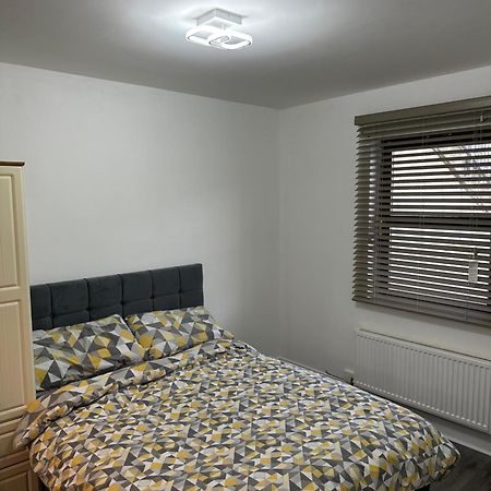 Cosy Room Shannon Exteriör bild